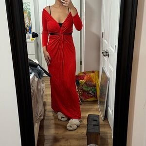 Elegant Red Long Sleeve Dress